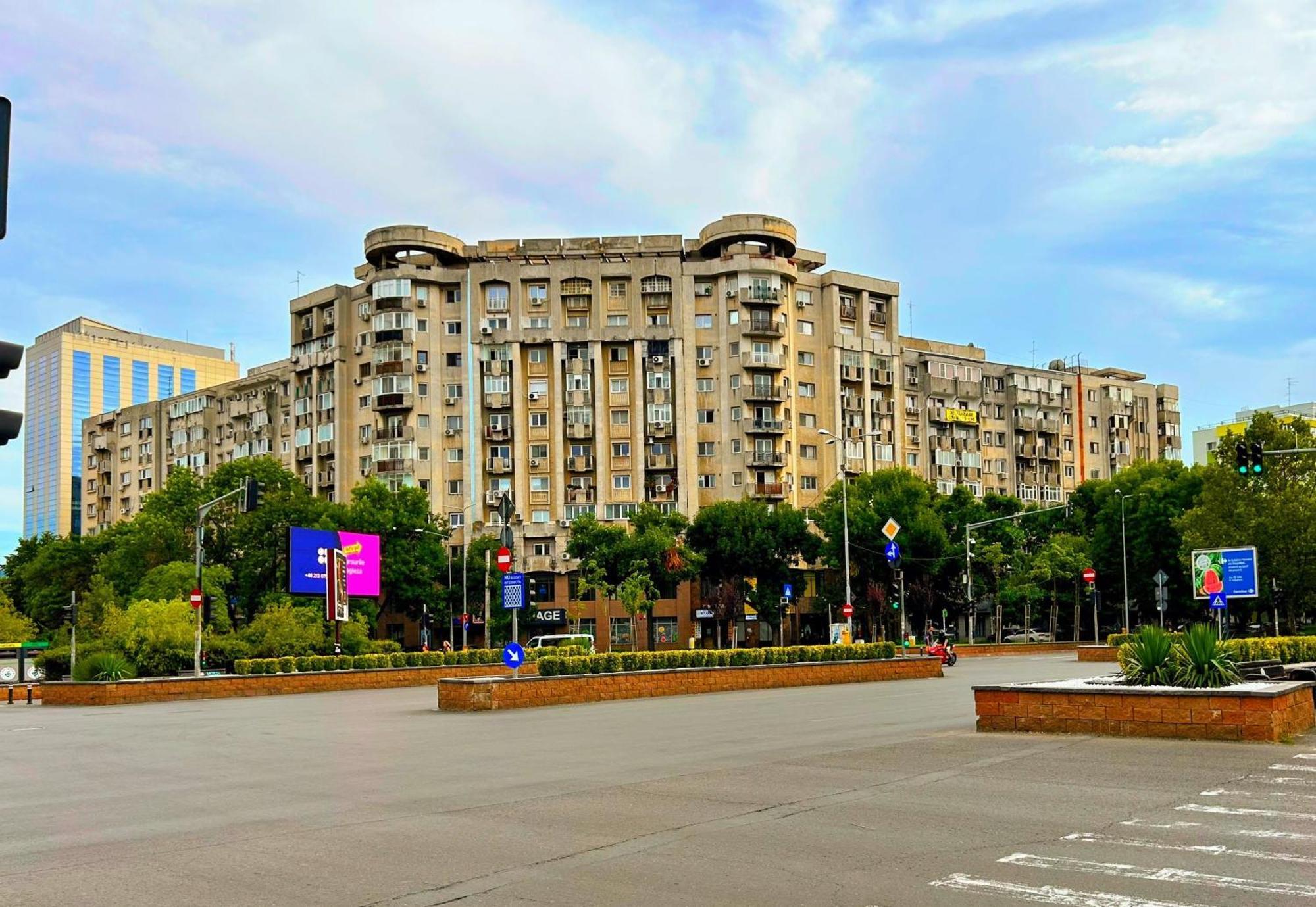 Apartment Palace Of Parliament ブカレスト エクステリア 写真